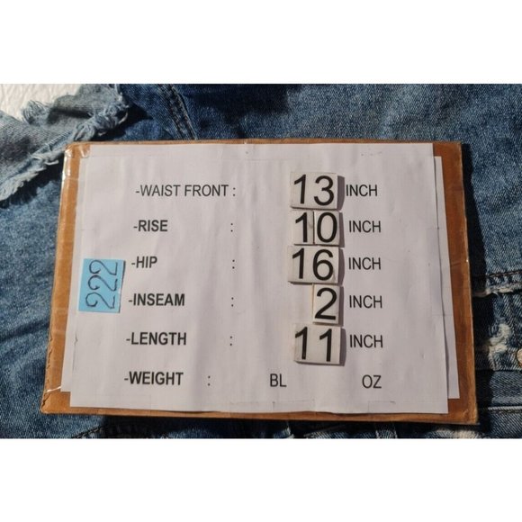 Stradivarious Womens Super High Rise Short Jeans Size 6 Medium Wash Denim 222P - Picture 5 of 5